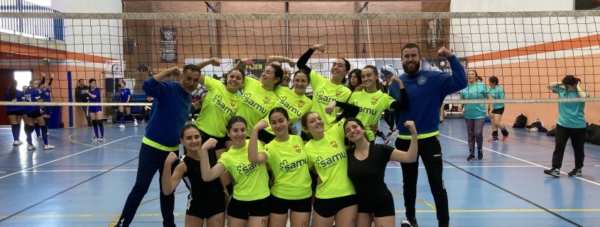 Uno de los equipos del Club Voleibol JVSevilla.